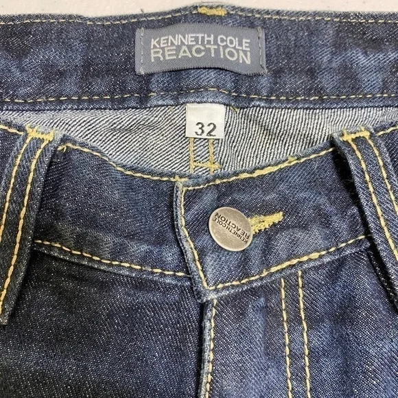 EUC Men's Kenneth Cole Premium Denim Straight Leg Fit Jeans Size 32 x 32 - Picture 2 of 6